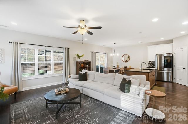 2656 Poplar Cove Drive NW, Concord, NC 28027