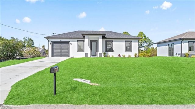 1141 Barfield ST E, Lehigh Acres, FL 33974