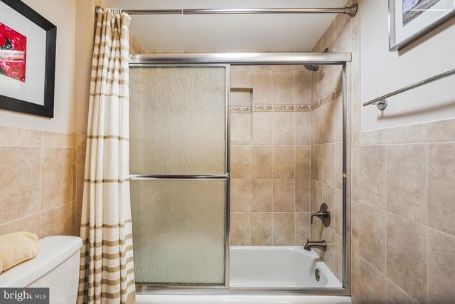 1239 Vermont Ave NW Apt 602, Washington, DC 20005