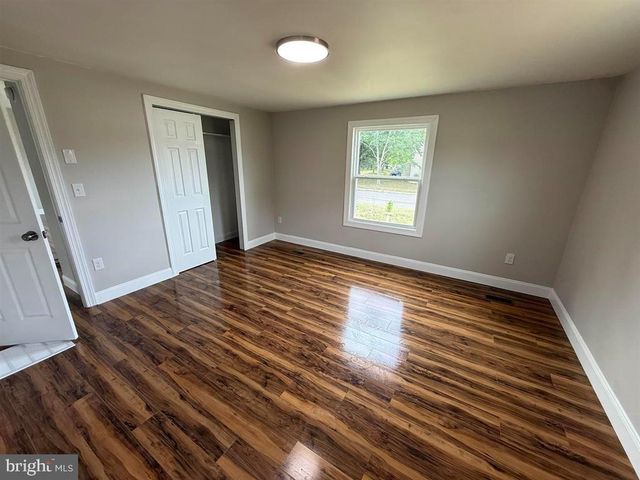 656 NOTTINGHAM DR, Vineland, NJ 08360