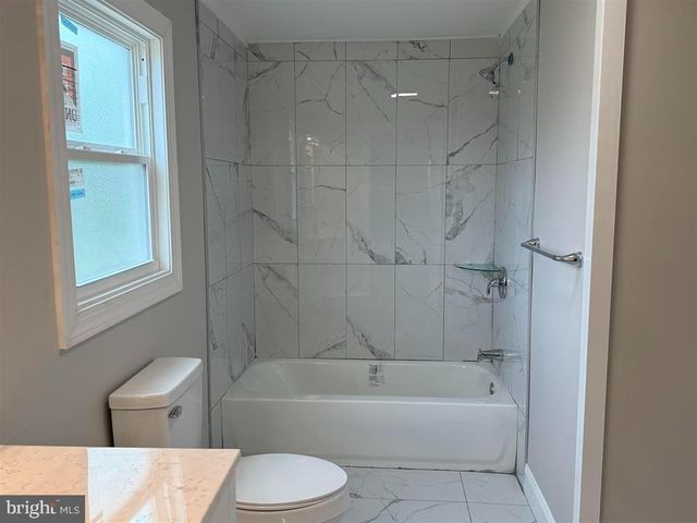 656 NOTTINGHAM DR, Vineland, NJ 08360