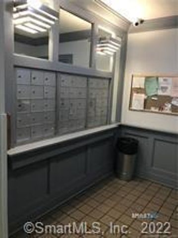 196 Crown Street 2E, New Haven, CT 06510