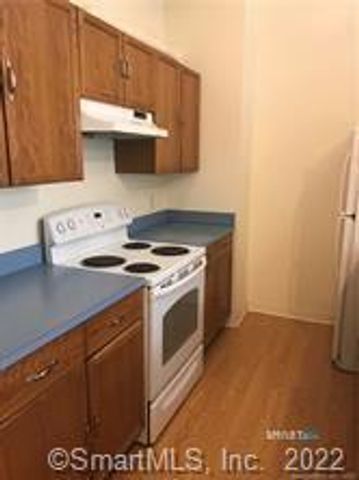 196 Crown Street 2E, New Haven, CT 06510
