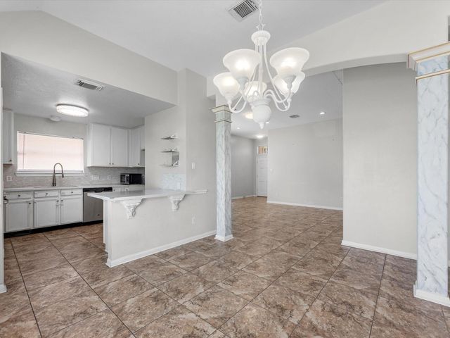 18634 S Wimbledon Drive, Katy, TX 77449