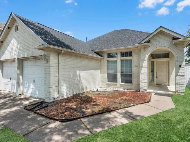 18634 S Wimbledon Drive, Katy, TX 77449
