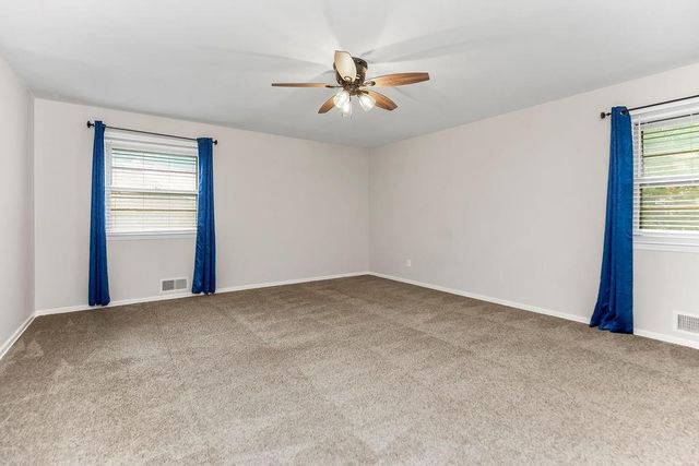 301 W 116th Street, Kansas City, MO 64114