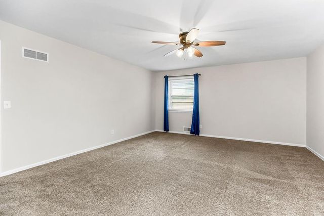 301 W 116th Street, Kansas City, MO 64114