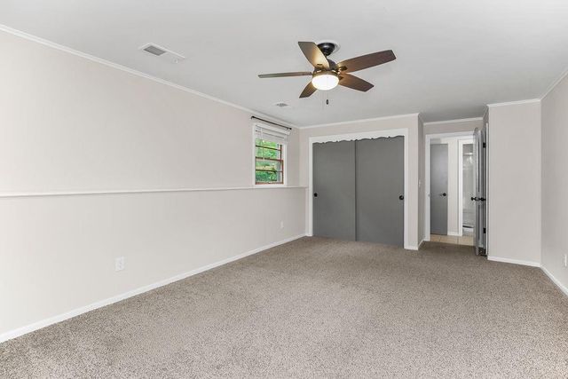 301 W 116th Street, Kansas City, MO 64114