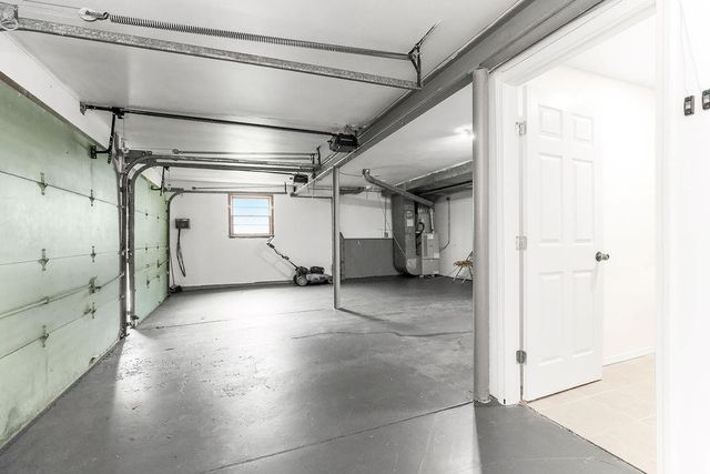 301 W 116th Street, Kansas City, MO 64114