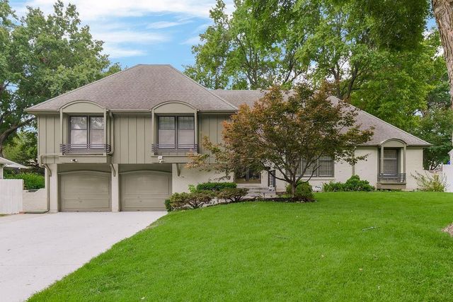 301 W 116th Street, Kansas City, MO 64114