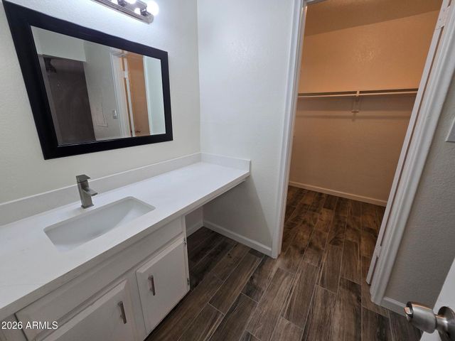 715 N ARROWHEAD Drive 3, Chandler, AZ 85224