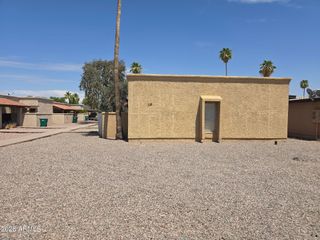 715 N ARROWHEAD Drive 3, Chandler, AZ 85224