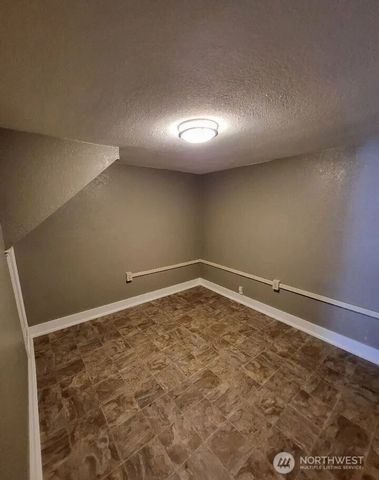 108 N Tower Avenue, Centralia, WA 98531