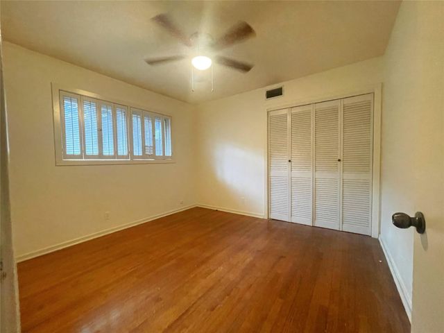 9655 Meadowcroft Drive, Houston, TX 77063
