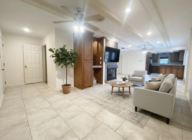 9655 Meadowcroft Drive, Houston, TX 77063
