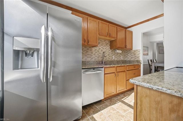 925 Delaware AVE, Virginia Beach, VA 23451