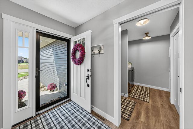2436 E Timberstone Drive, Elkhart, IN 46514