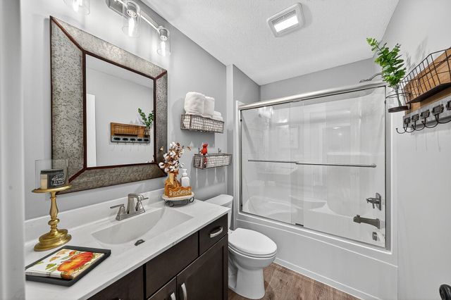 2436 E Timberstone Drive, Elkhart, IN 46514