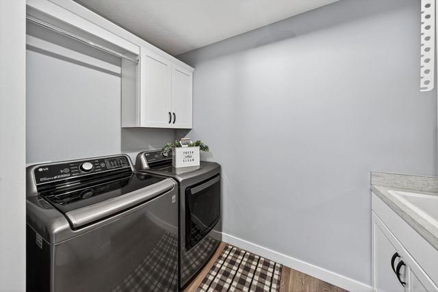 2436 E Timberstone Drive, Elkhart, IN 46514