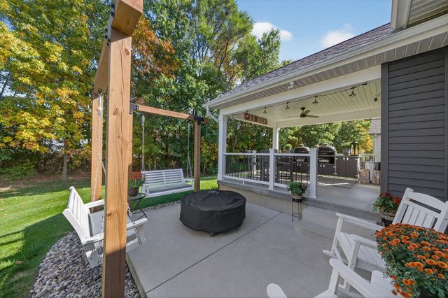 2436 E Timberstone Drive, Elkhart, IN 46514