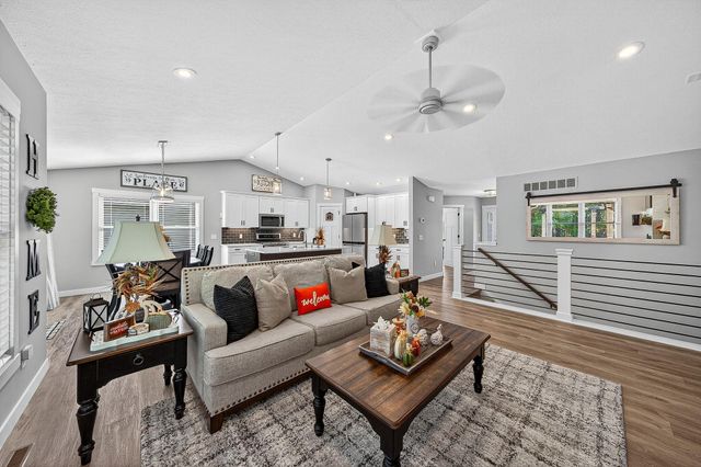 2436 E Timberstone Drive, Elkhart, IN 46514