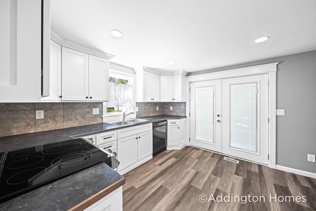 625 Lum Avenue, Kalamazoo, MI 49048