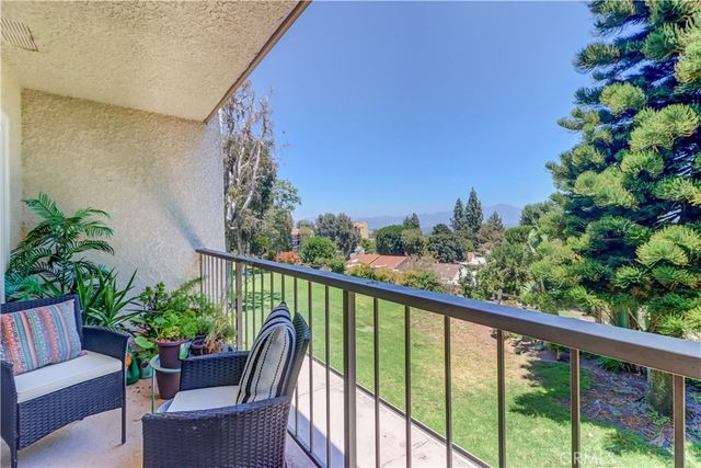 3365 Punta Alta 2F, Laguna Woods, CA 92637