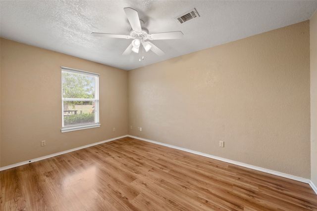 216 Monument Trail, Lorena, TX 76655