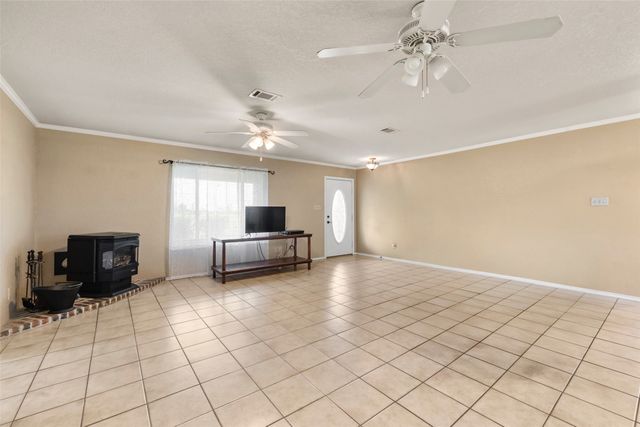216 Monument Trail, Lorena, TX 76655