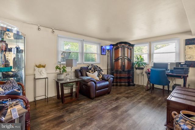 1305 PENNINGTON LN, Bowie, MD 20716