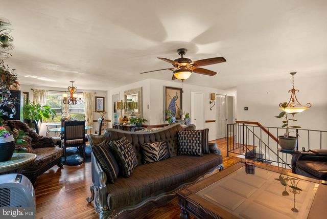 1305 PENNINGTON LN, Bowie, MD 20716