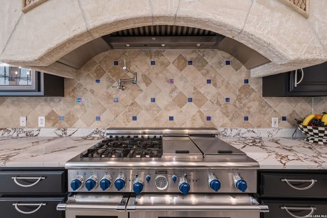 3 BENCHWOOD CIR, San Antonio, TX 78248