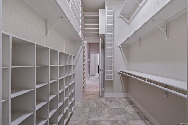 3 BENCHWOOD CIR, San Antonio, TX 78248