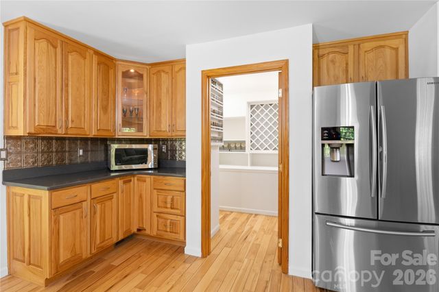 3 Northwood Road, Asheville, NC 28804