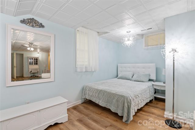 3 Northwood Road, Asheville, NC 28804