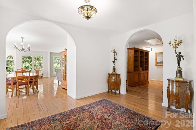 3 Northwood Road, Asheville, NC 28804