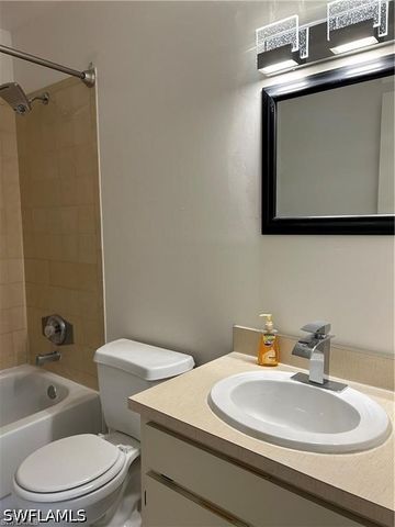 1005 SW 48th TER 7, Cape Coral, FL 33914