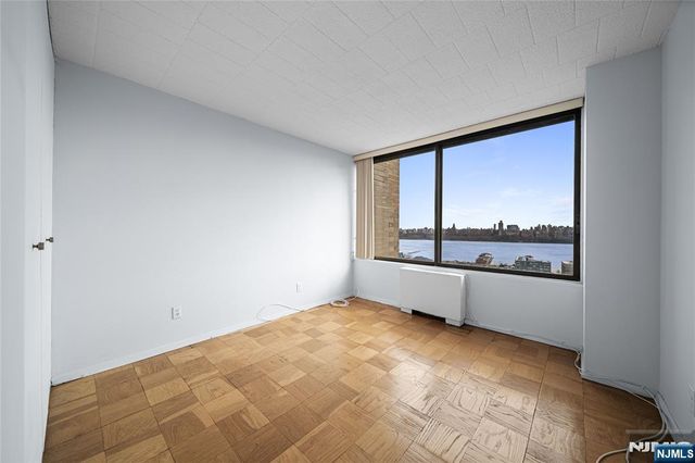 9060 Palisade Avenue 507, North Bergen, NJ 07047