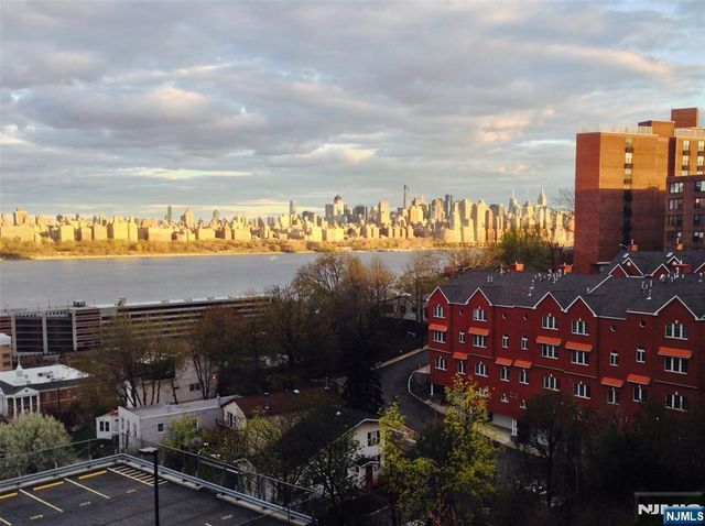 9060 Palisade Avenue 507, North Bergen, NJ 07047