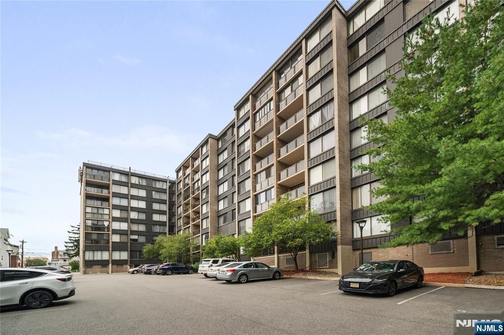 9060 Palisade Avenue 507, North Bergen, NJ 07047