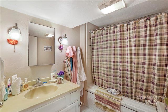917 Del Mar Circle, Twin Falls, ID 83301