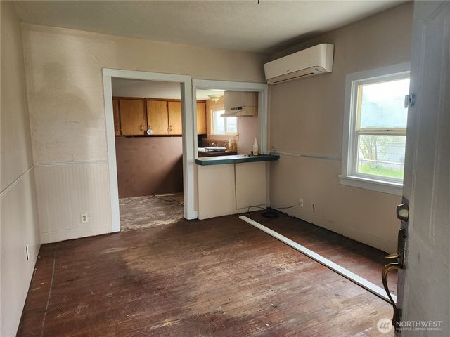 241 SW 10th Street, Chehalis, WA 98532