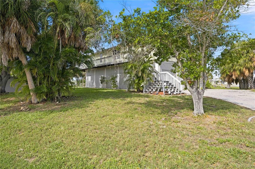 Image 42 of property listing at 6904 22ND STREET W, Bradenton, FL 34207