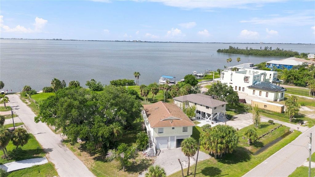 Image 51 of property listing at 6904 22ND STREET W, Bradenton, FL 34207