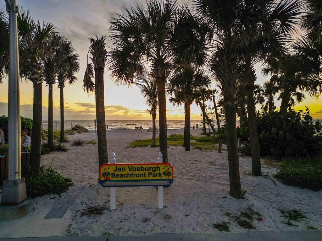 Image 60 of property listing at 6904 22ND STREET W, Bradenton, FL 34207
