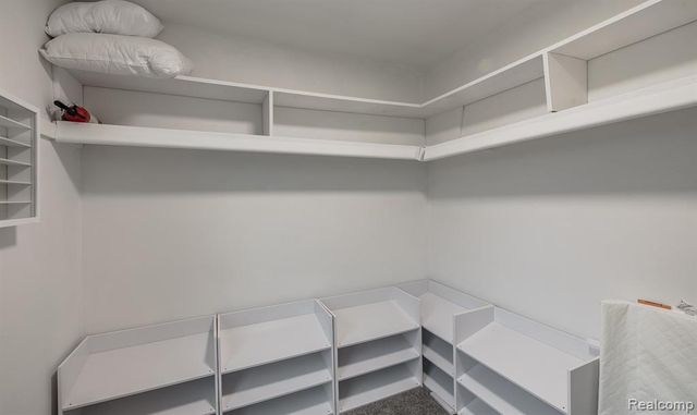 775 Basswood Drive, Rochester Hills, MI 48309