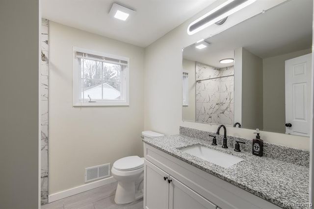 775 Basswood Drive, Rochester Hills, MI 48309