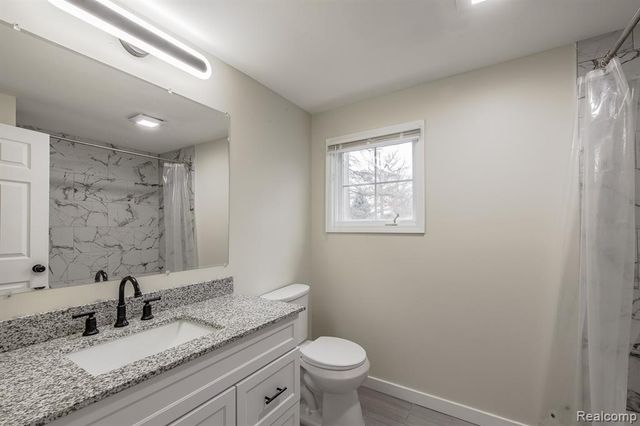 775 Basswood Drive, Rochester Hills, MI 48309