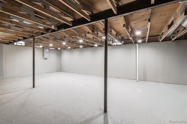 775 Basswood Drive, Rochester Hills, MI 48309