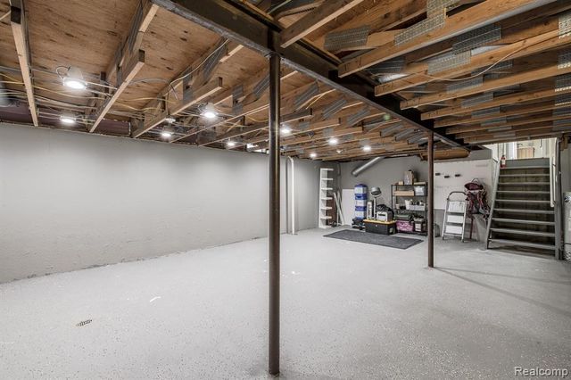 775 Basswood Drive, Rochester Hills, MI 48309